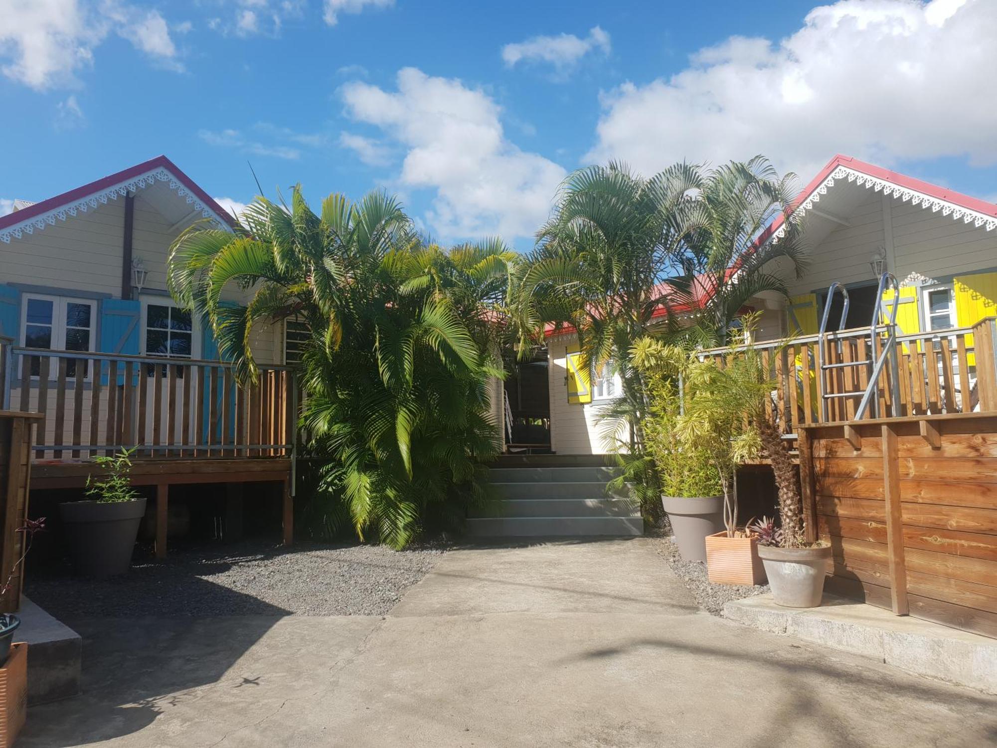 Bungalow Des Papayes Saint-Louis Exterior photo