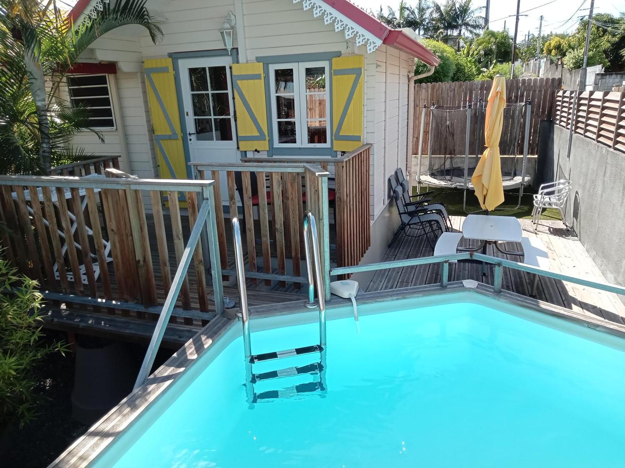 Bungalow Des Papayes Saint-Louis Exterior photo